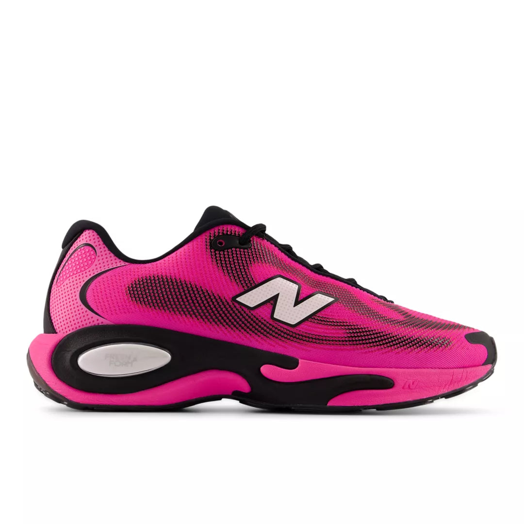 PINK HEAT with BLACK,7,Standard (D)