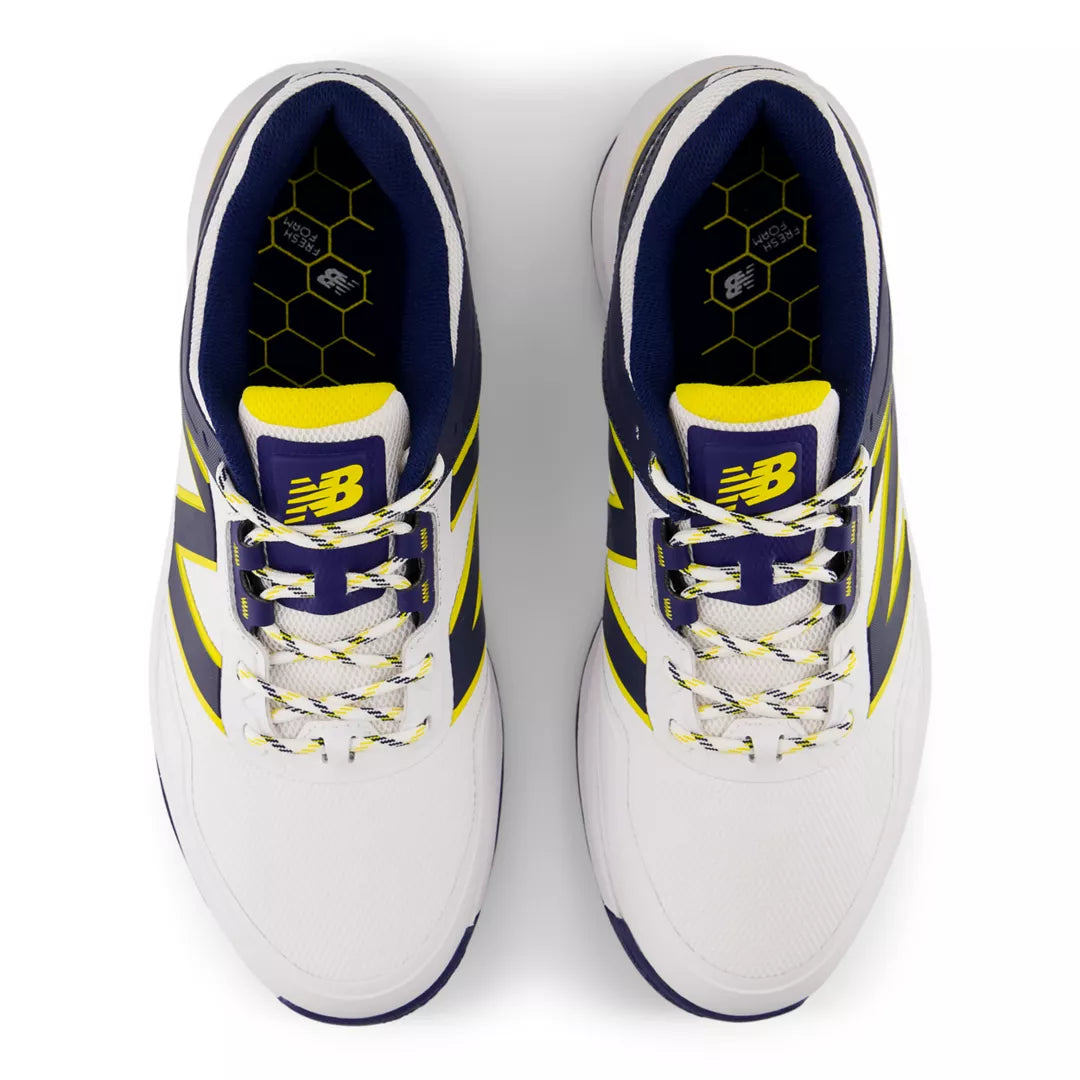 New Balance Fresh Foam Contend V3