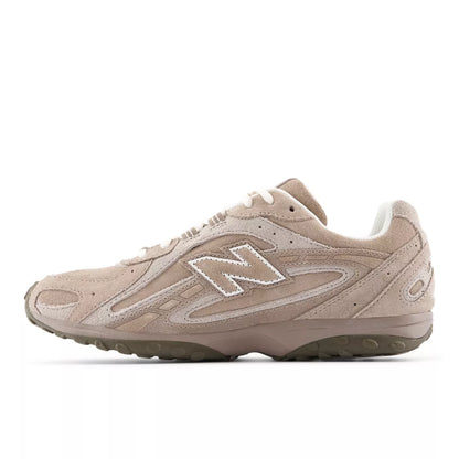 New Balance 204L