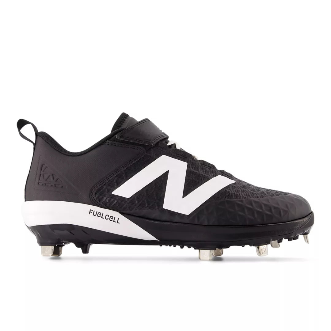 BLACK with WHITE,7,Standard (D)