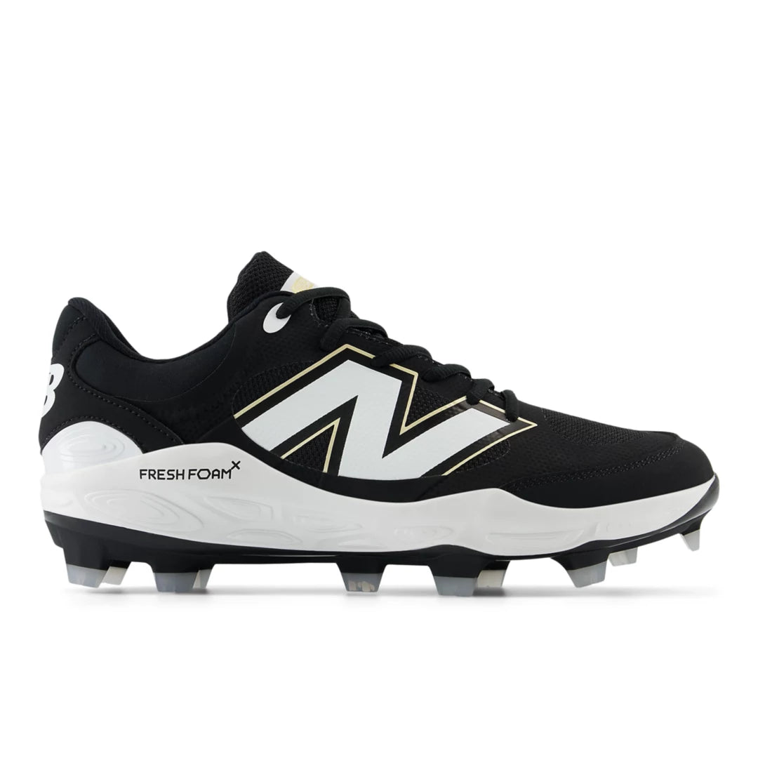 BLACK with WHITE,7,Standard (D)