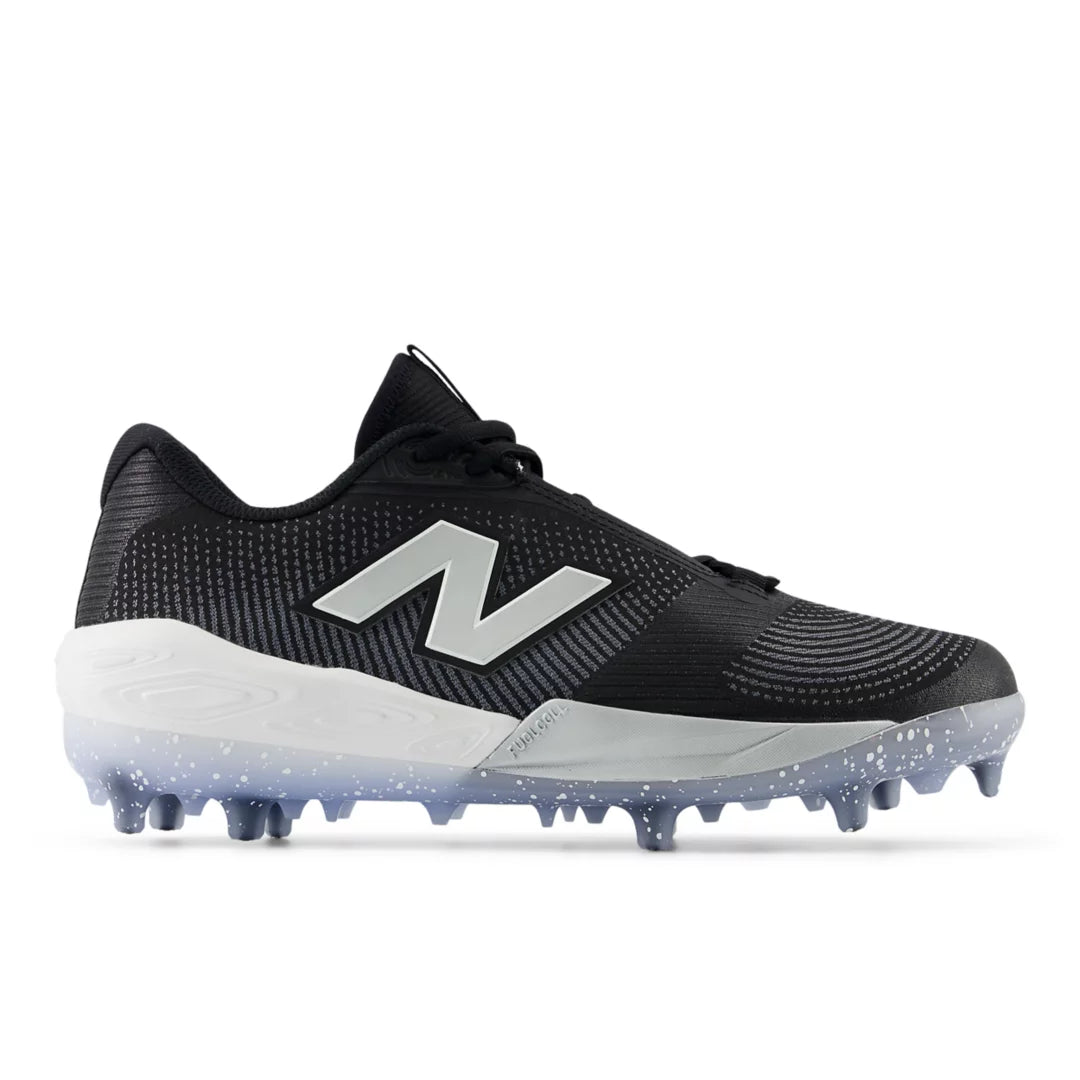 BLACK with METALLIC SILVER,7,Standard (D)