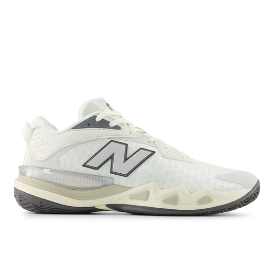 New Balance HESI LOW V2