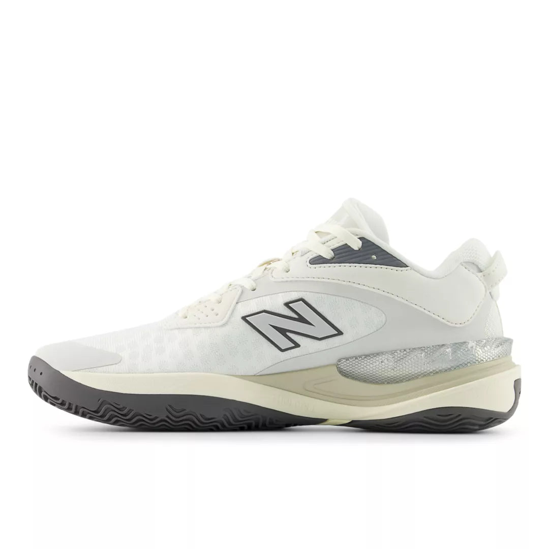 New Balance HESI LOW V2