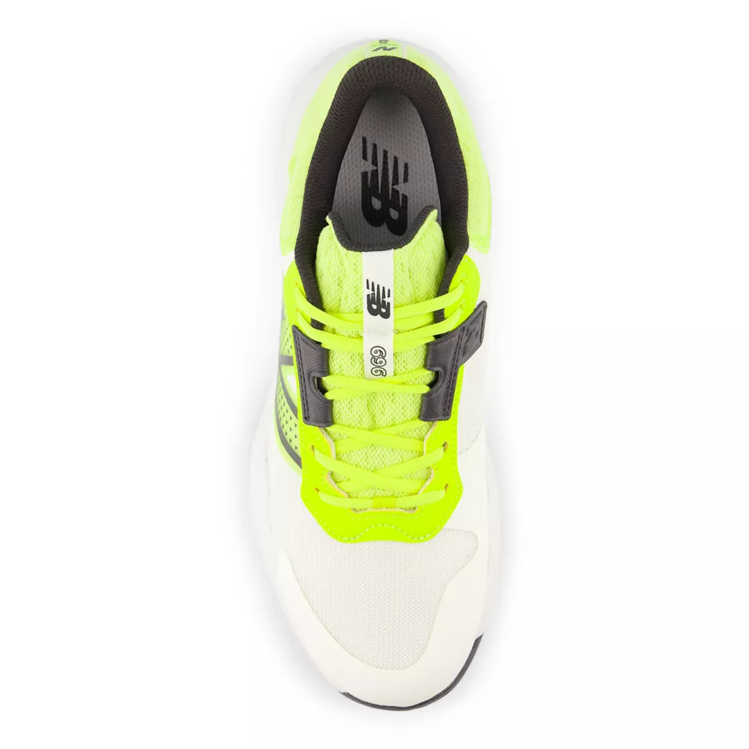 New Balance 696v6