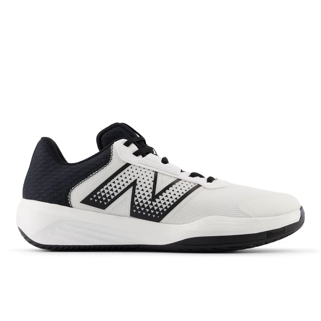 NB WHITE with BLACK,7,Standard (D)