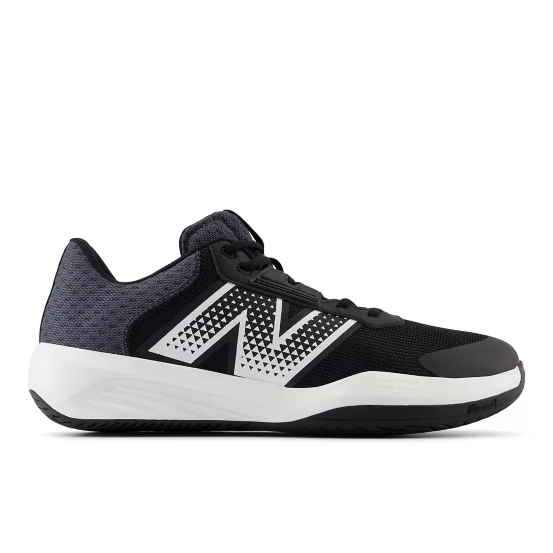 BLACK with NB WHITE,7,Standard (D)