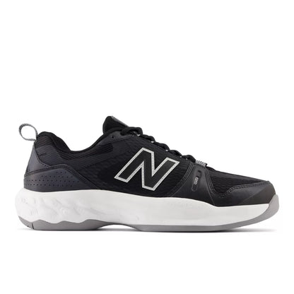 BLACK with NB WHITE,7,Standard (D)