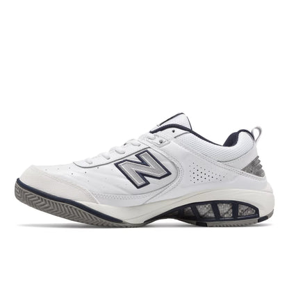 New Balance 806