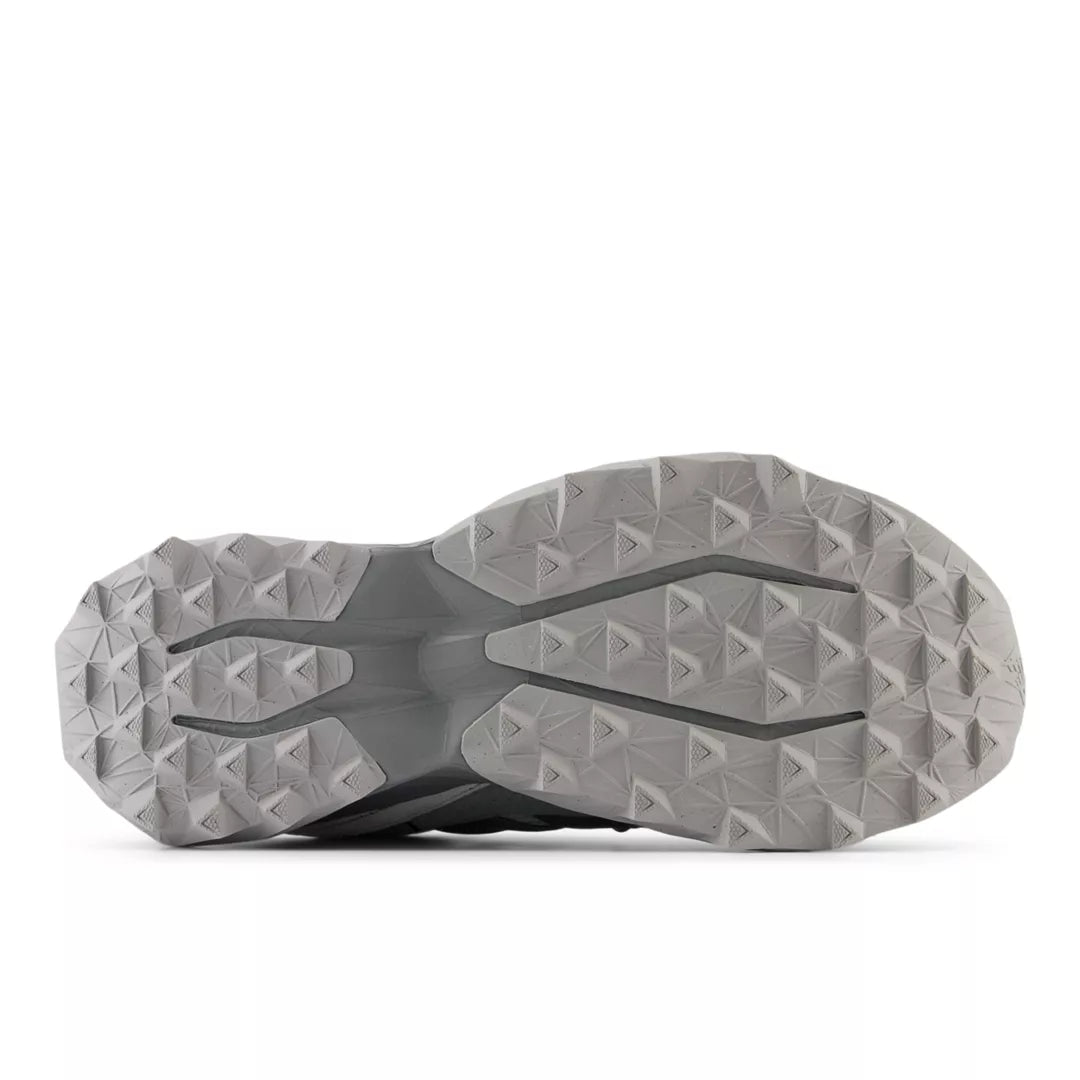 New Balance Tektrel