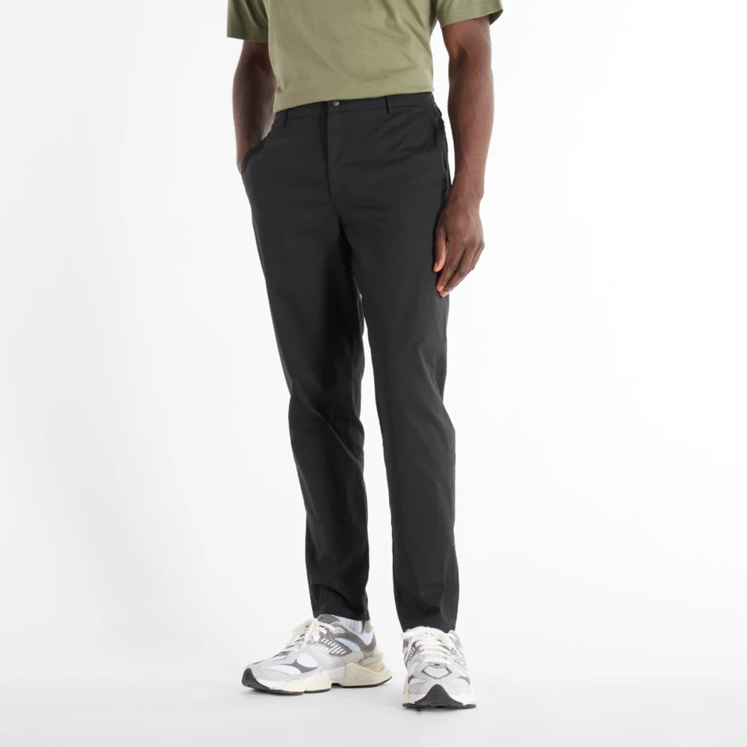 BLACK,S