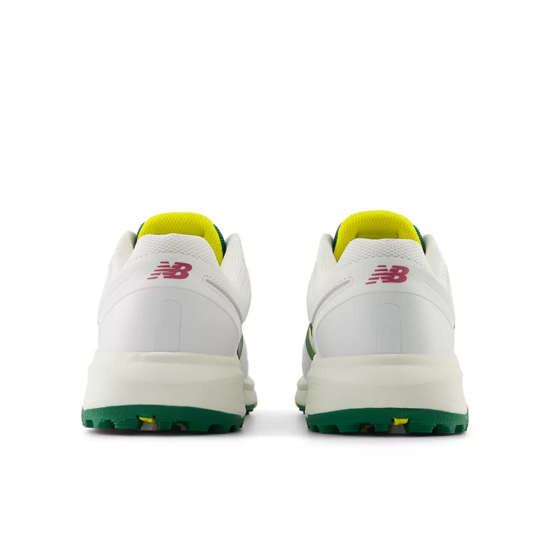 New Balance Fresh Foam Contend V3