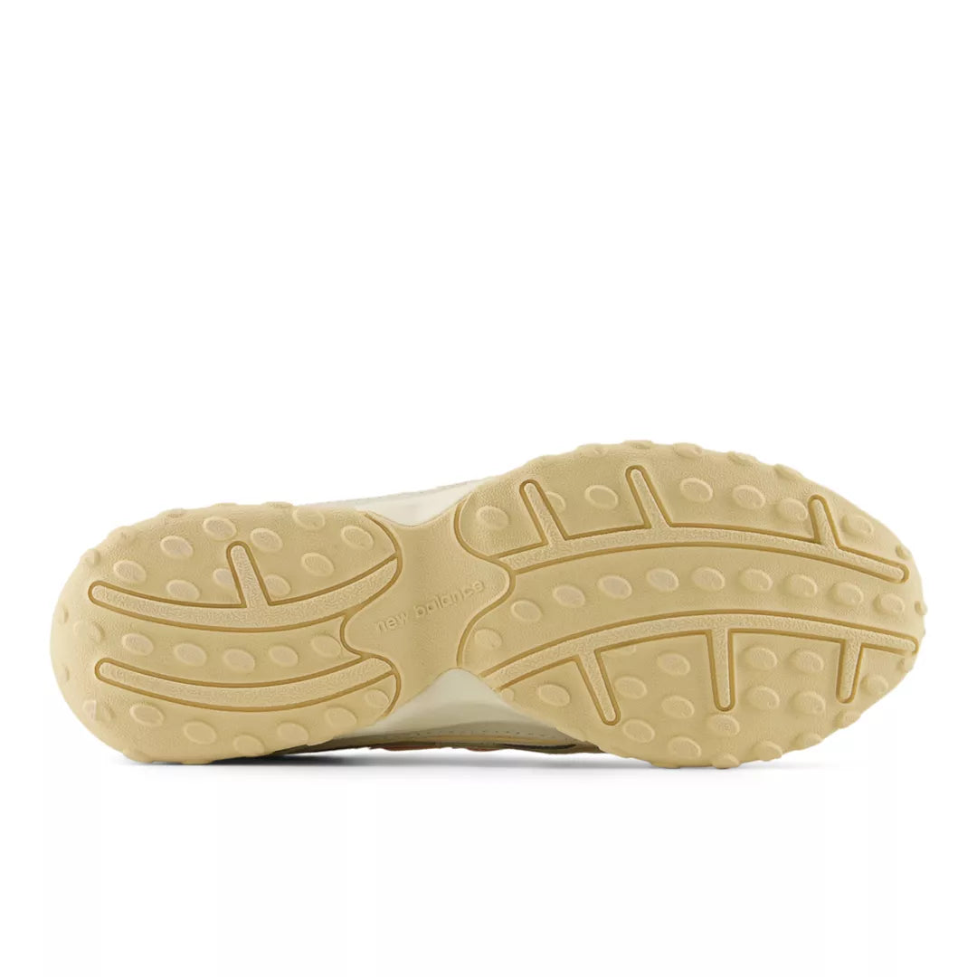 New Balance Warm Skies 204L