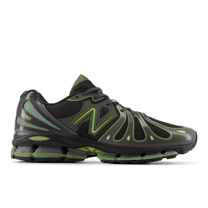 FADED BLACK with UTILITY GREEN,M6 / W7.5,Standard (D)