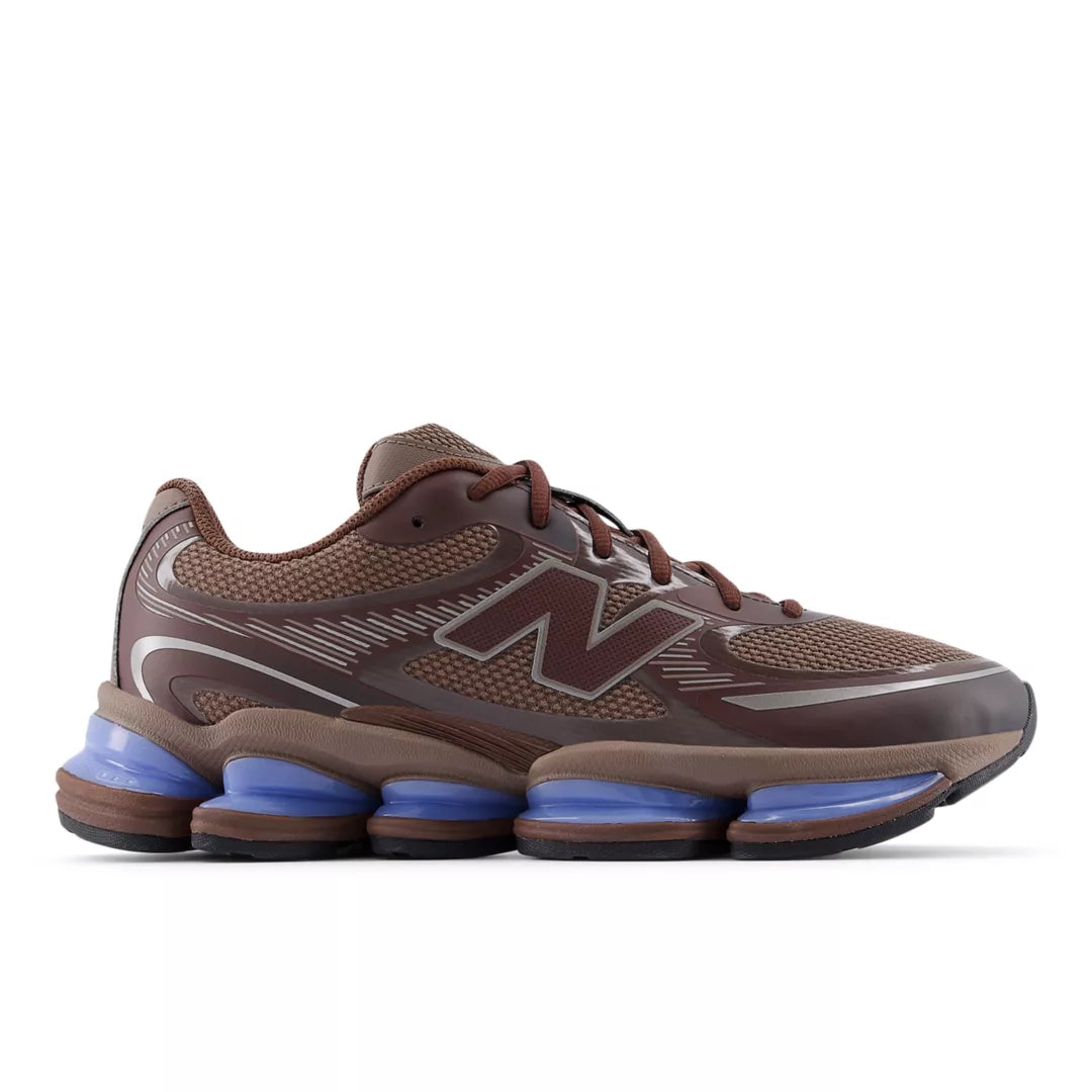 PUMPERNICKEL with CORTADO and FAIRWEATHER BLUE,M6 / W7.5,Standard (D)