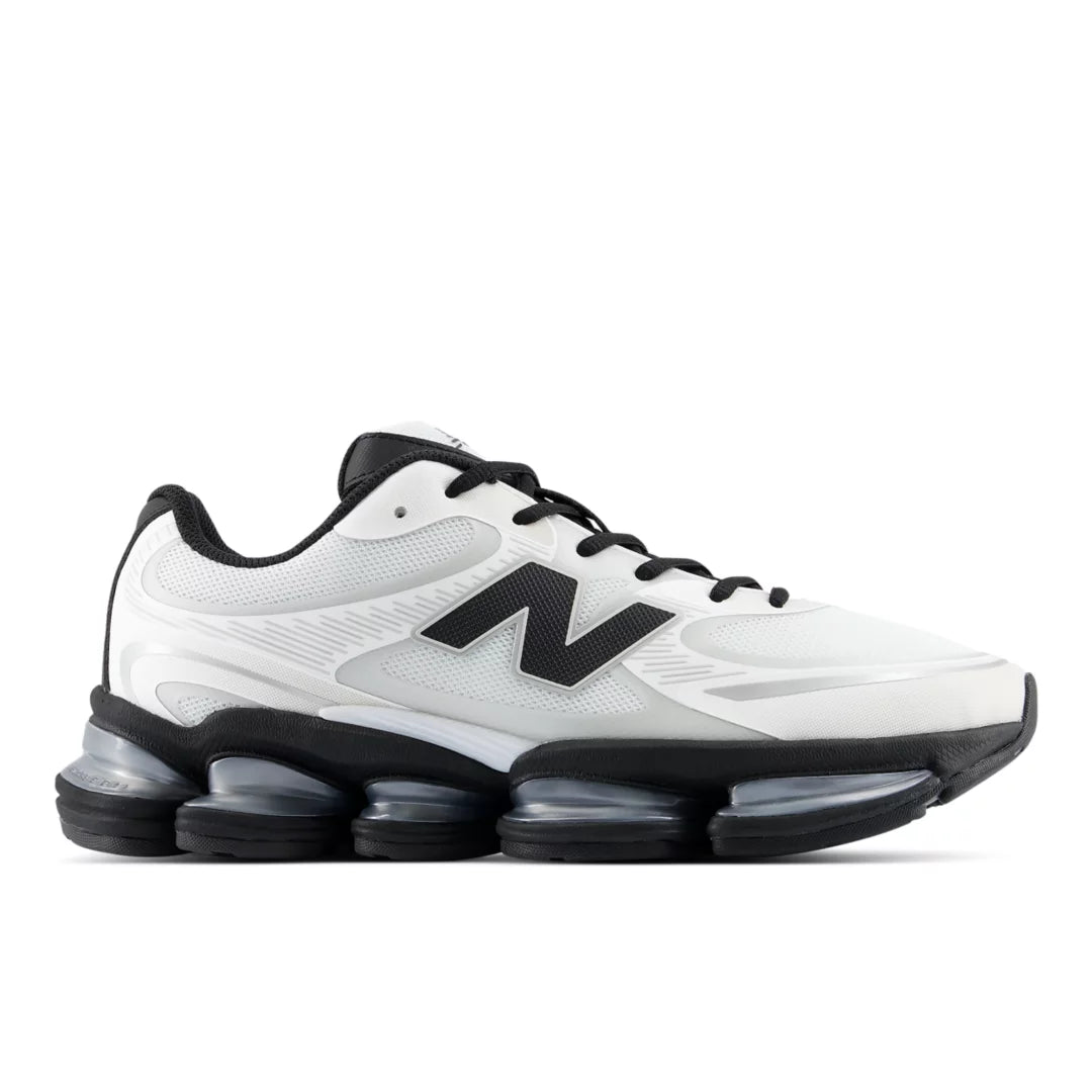 WHITE with BLACK,M6 / W7.5,Standard (D)