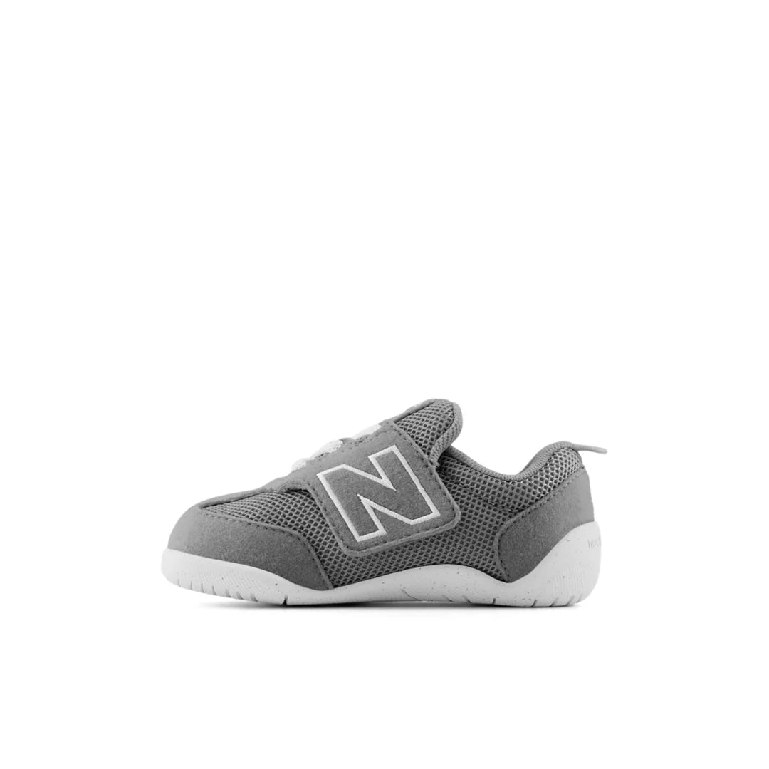 New Balance NEW-B FIRST Hook & Loop