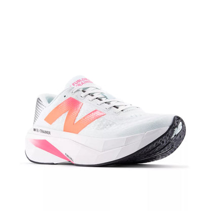 New Balance FuelCell SuperComp Trainer v3
