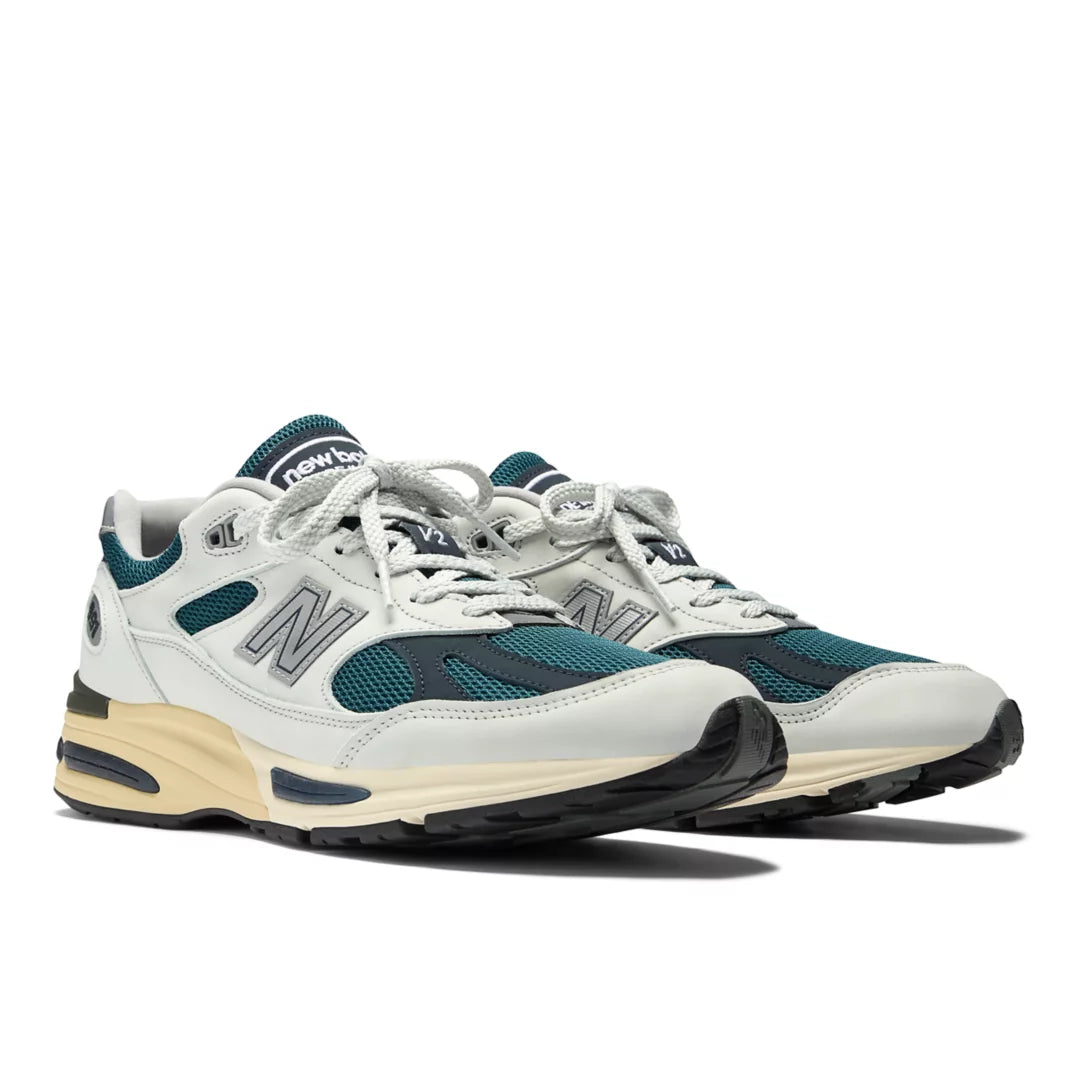 New Balance Made in UK 991v2