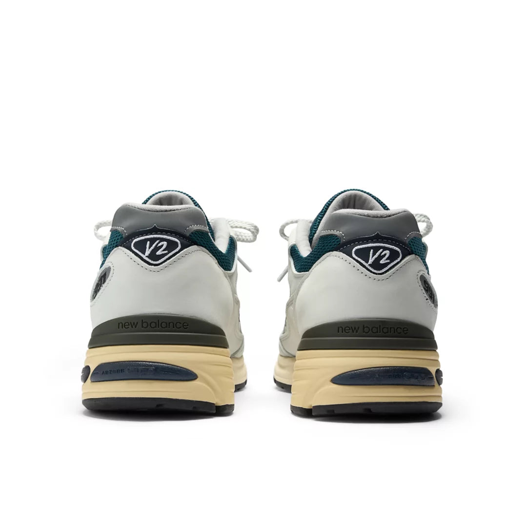 New Balance Made in UK 991v2