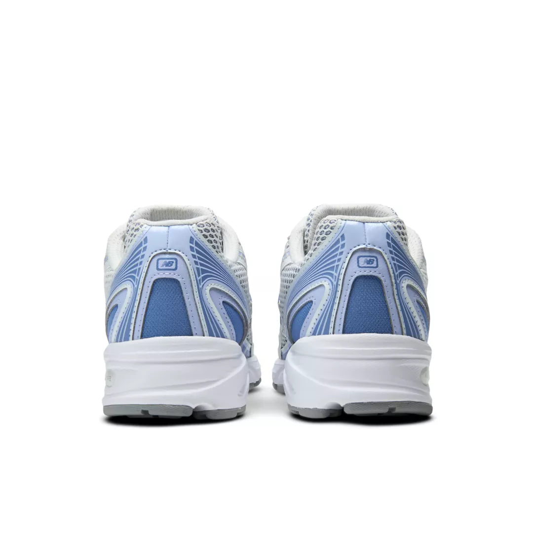 New Balance 740