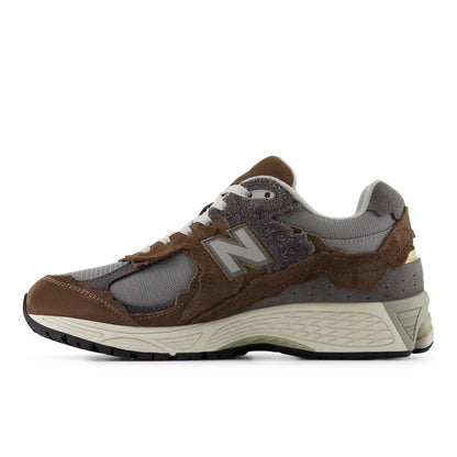 New Balance 2002D