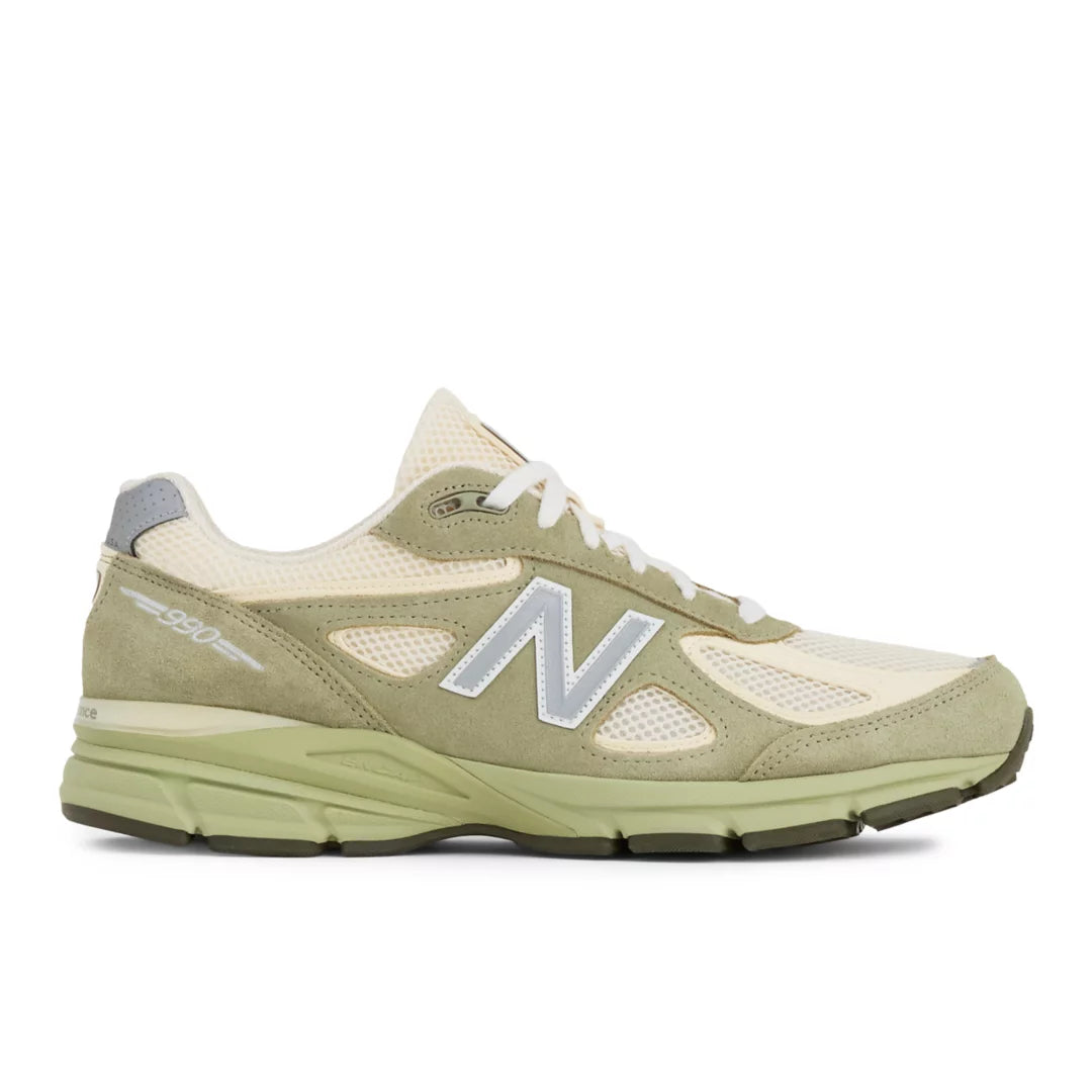 New Balance Made in USA 990v4
