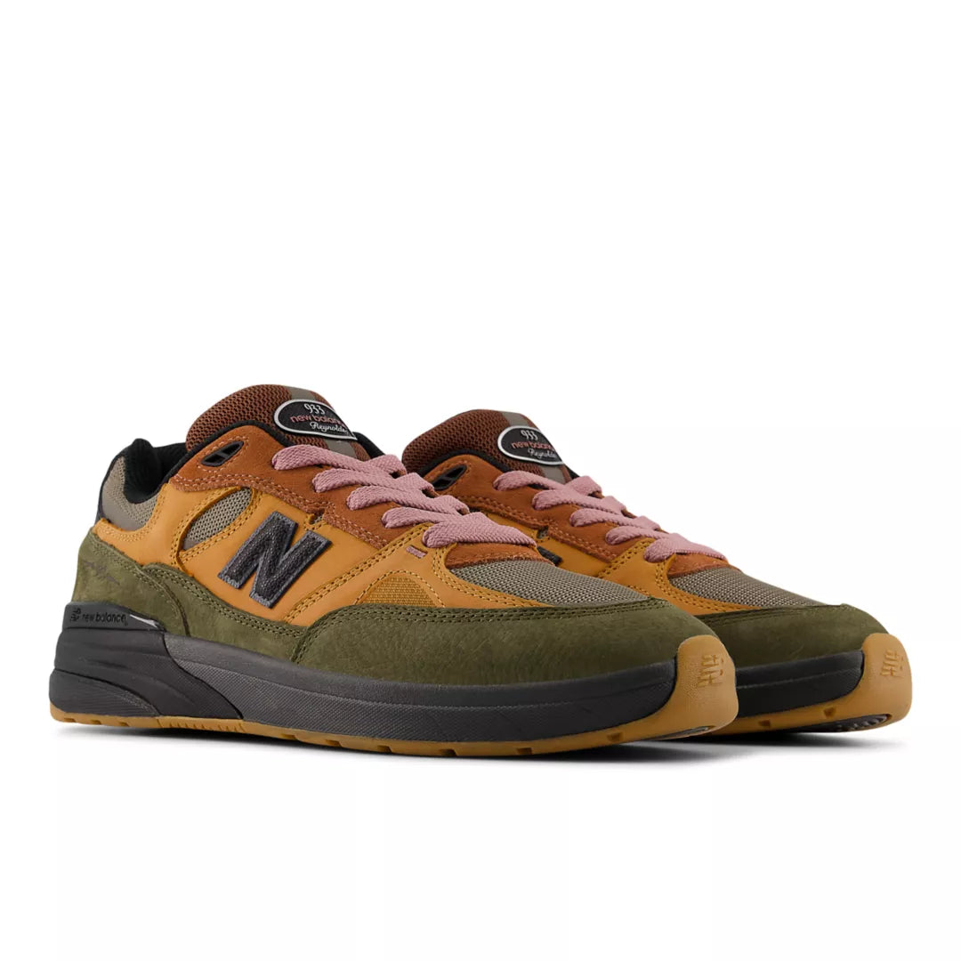 New Balance Mike Gigliotti x NB Numeric 933 Reynolds