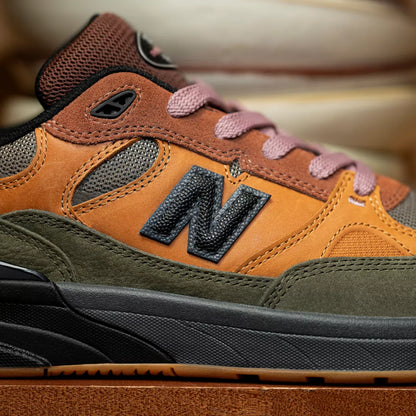 New Balance Mike Gigliotti x NB Numeric 933 Reynolds