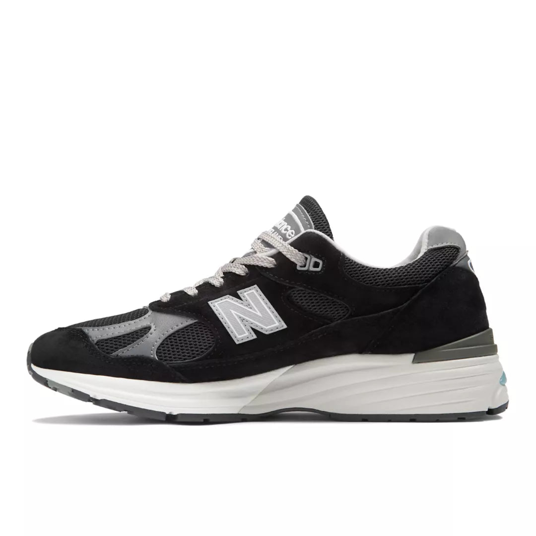 New Balance Made in UK 991v2