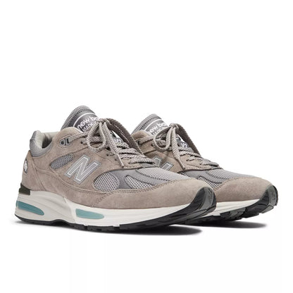 New Balance Made in UK 991v2
