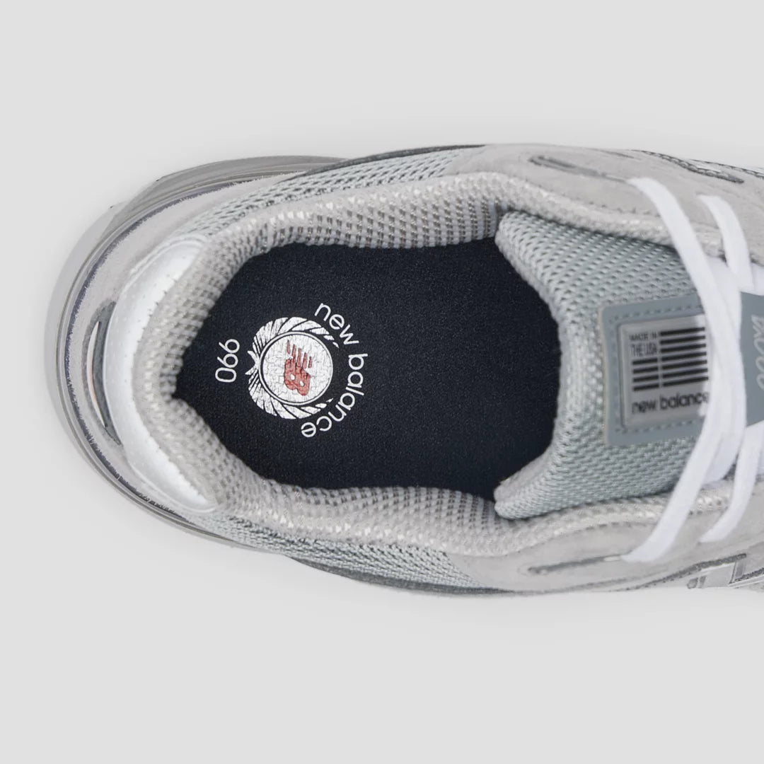 New Balance Made in USA 990v4