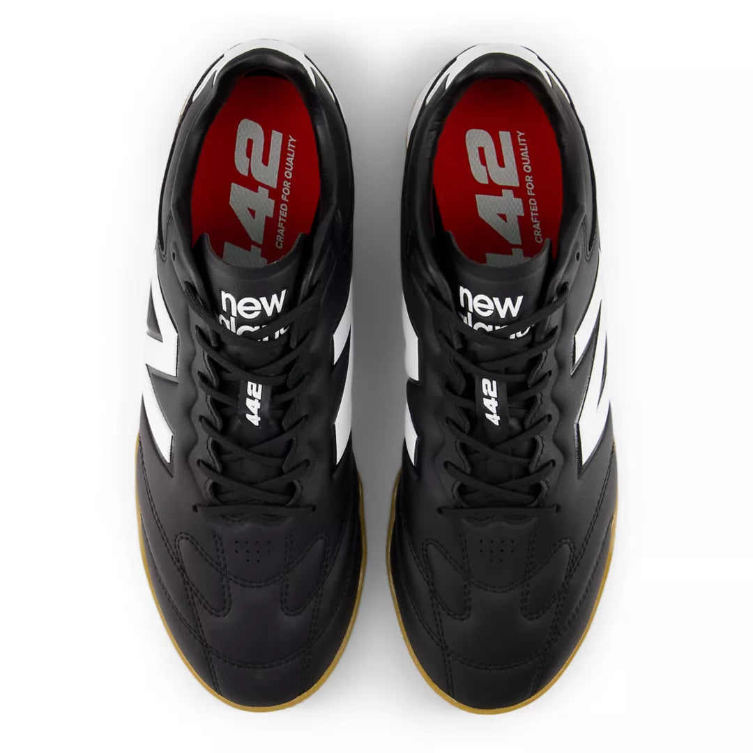 New Balance 442 Pro IN V3
