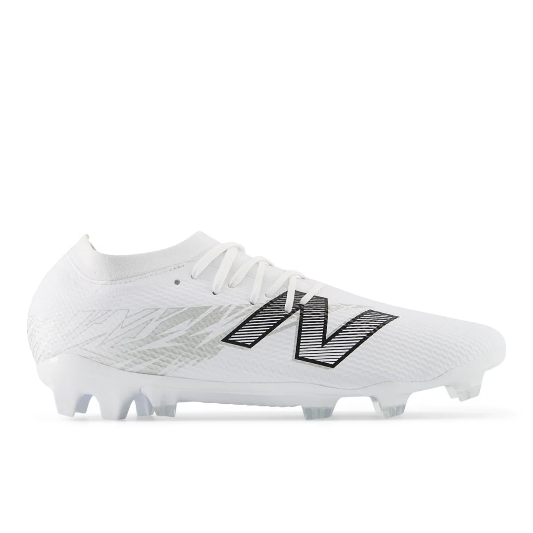 WHITE with Metallic Silver and Black,M6 / W7.5,Standard (D)
