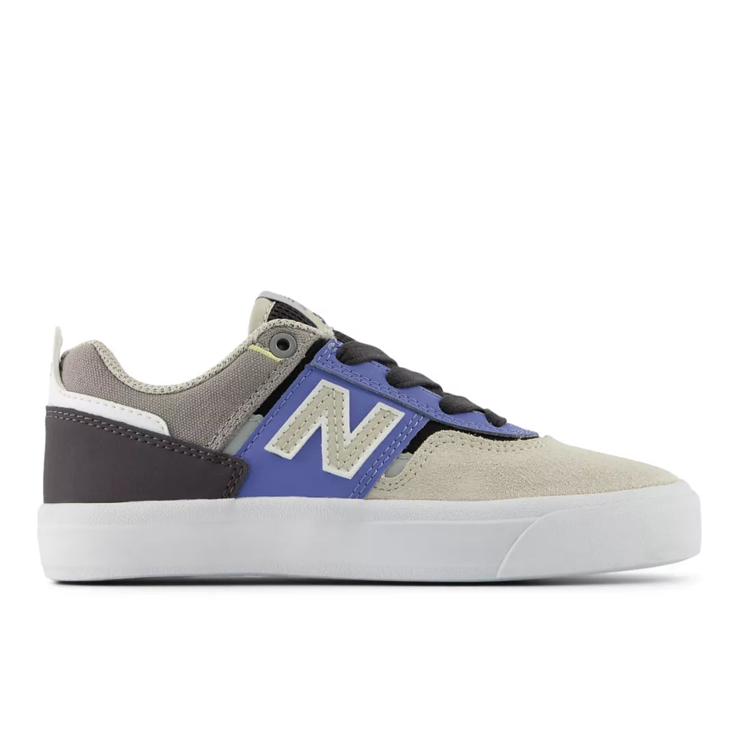 SANDSTONE with FAIRWEATHER BLUE,11,Standard (M)