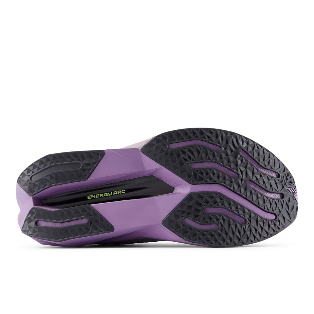New Balance FuelCell SuperComp Trainer v3