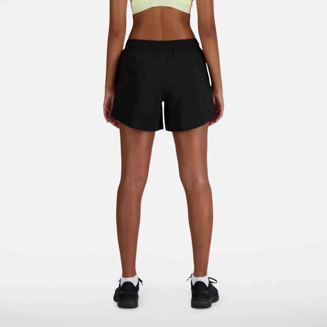 New Balance Sport Essential Short 5"