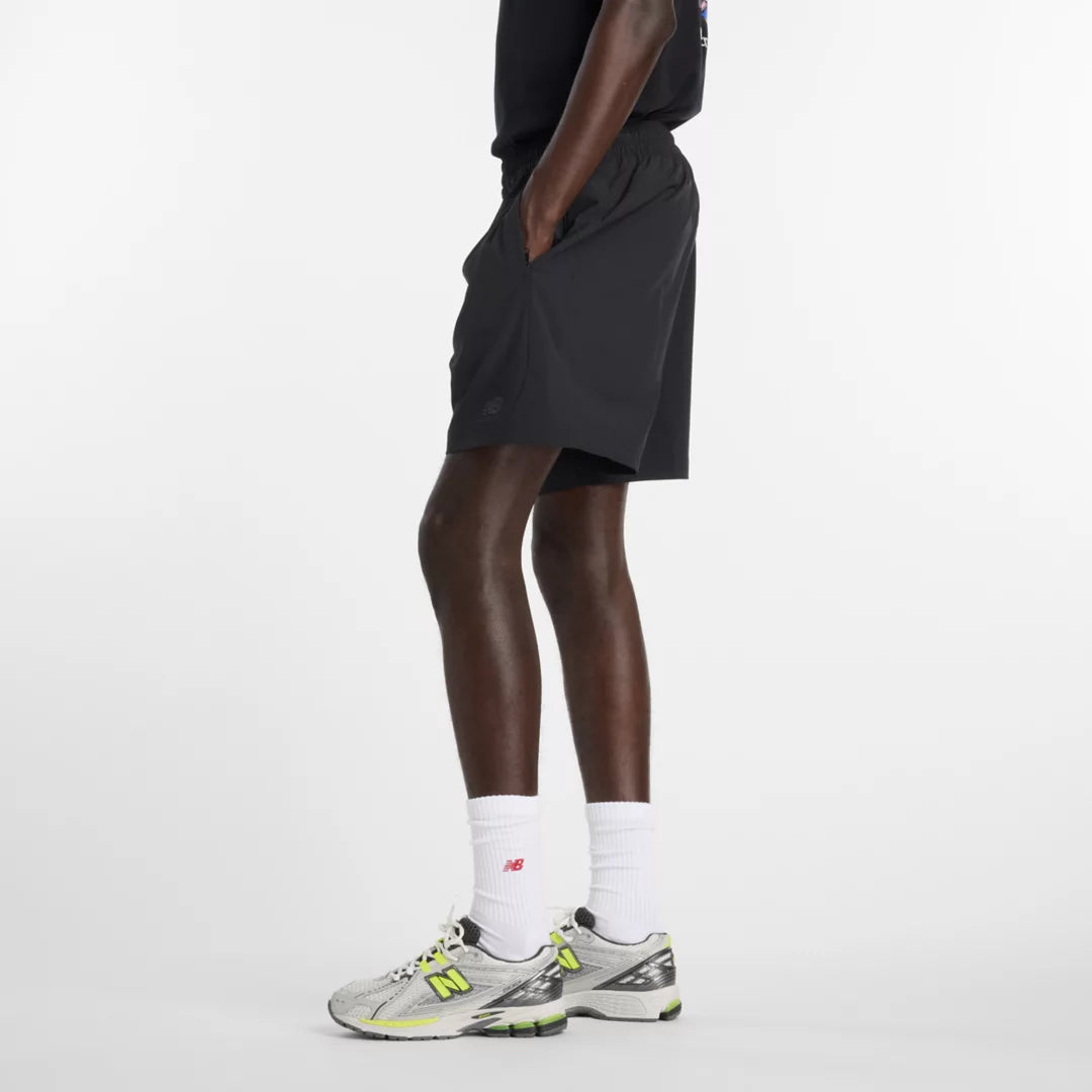 New Balance Athletics Stretch Woven Short 7"
