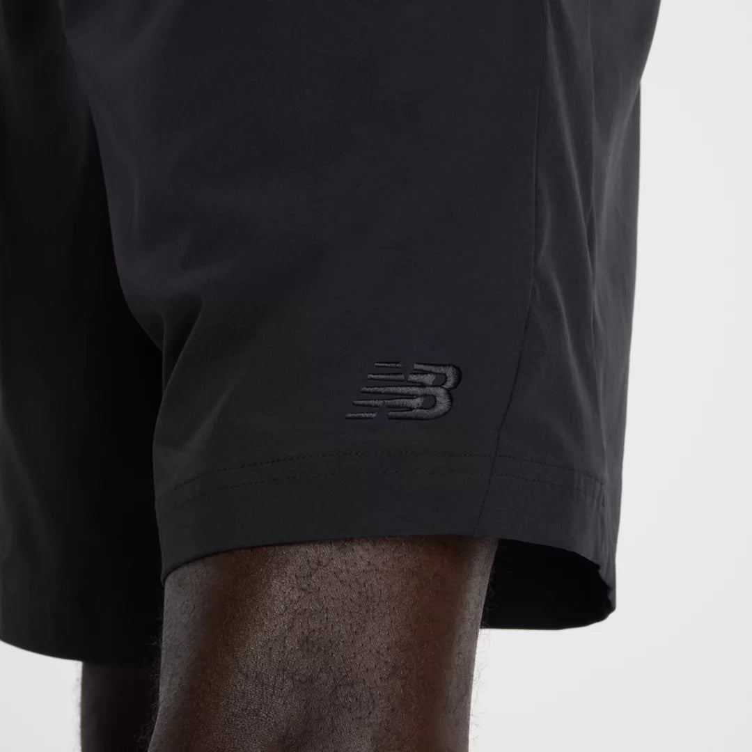 New Balance Athletics Stretch Woven Short 7"