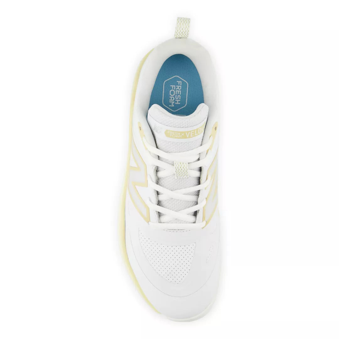 New Balance Fresh Foam Velo v4 Turf-Trainer