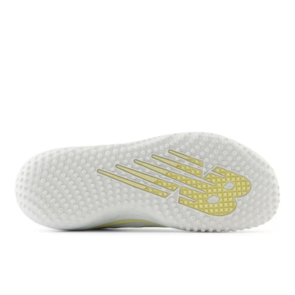 New Balance Fresh Foam Velo v4 Turf-Trainer