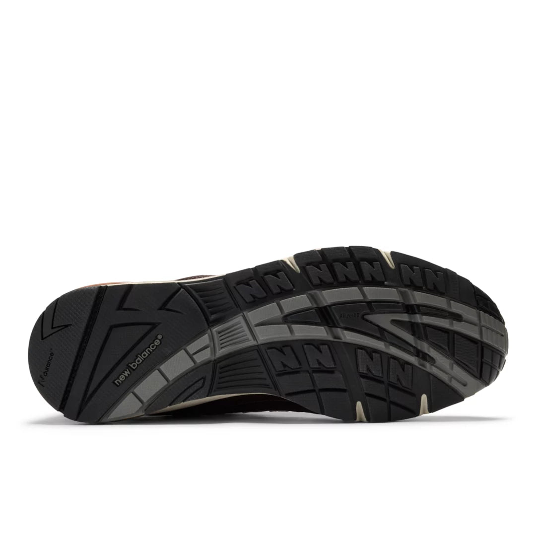 New Balance Made in UK 991v1