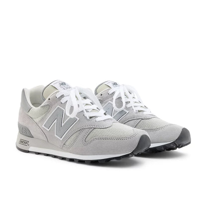 KOOL GRAY with HARBOR GREY and WHITE,M6 / W7.5,Standard (D)