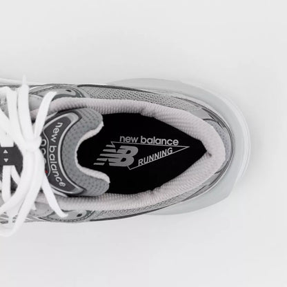 New Balance Made in USA 990v6