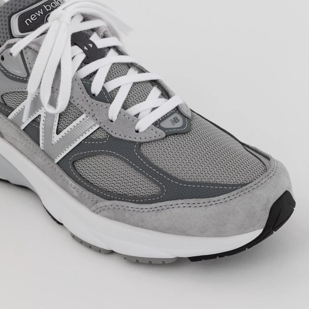 New Balance Made in USA 990v6