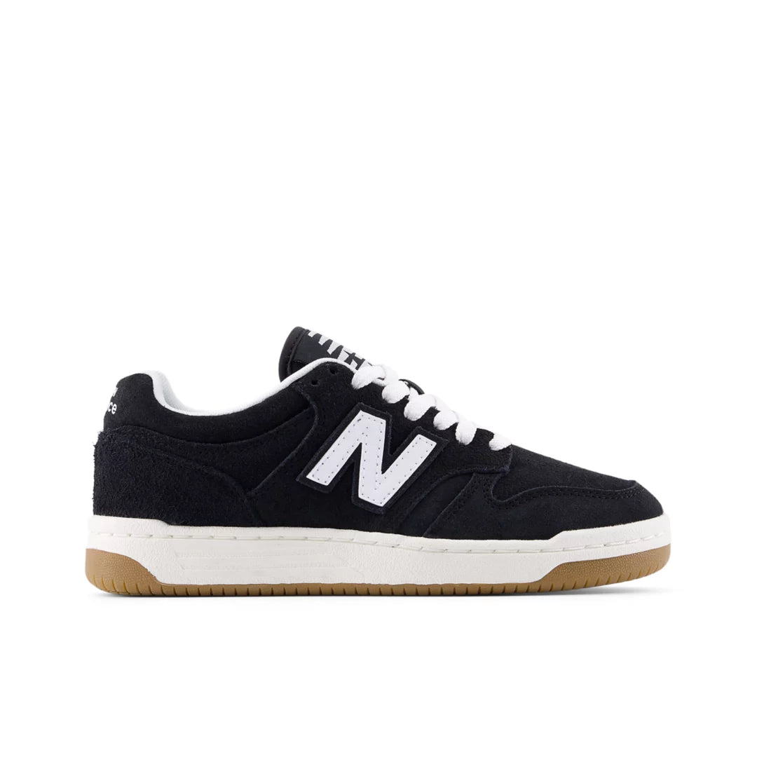 NB 103 WHITE with BLACK,3.5,Standard (M)