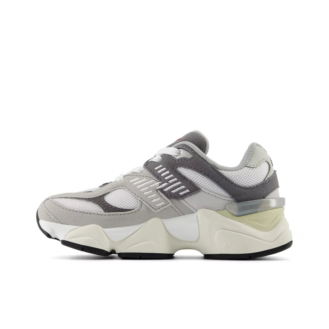 New Balance 9060 Lace