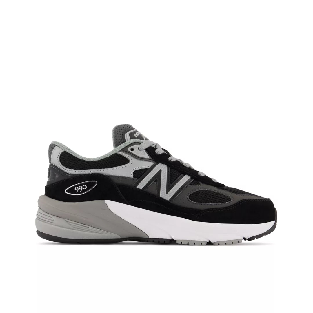 BLACK with SILVER,11,Standard (M)