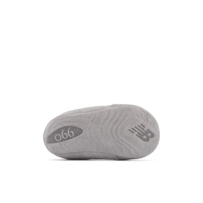New Balance FuelCell 990v6 Crib Bungee